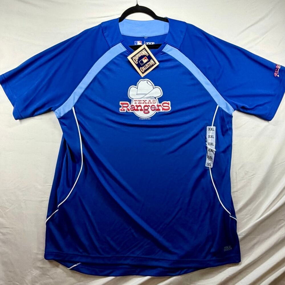 MLB Cooperstown Collection Texas Rangers Vintage Logo Performance Shirt- NWT 2XL